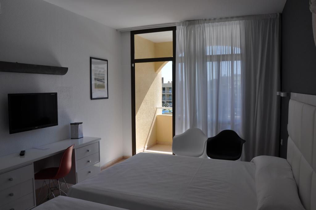 Evenia Olympic Garden Hotel Lloret de Mar Buitenkant foto